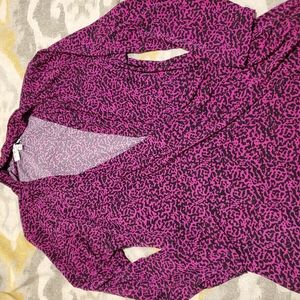 Quarter sleeve dress shirt